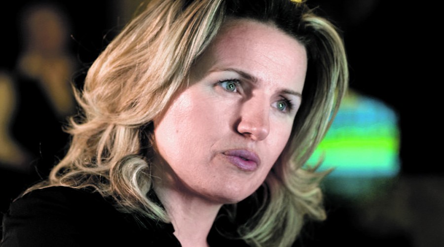 (Srpski) Marina Cvetić, žena koju pije ceo svet